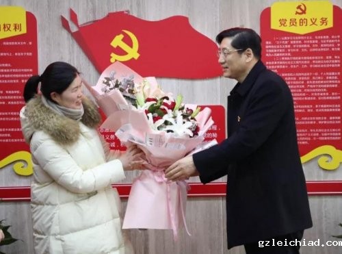 向逆行者致敬！伟德betvlctor官网入口护士王敏驰援武汉！