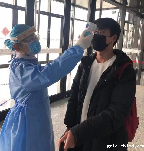 她们坚守太和高铁站，严守出入太和县的第一道防线