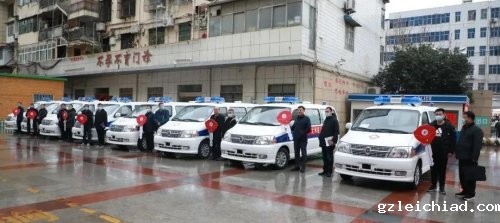 伟德betvlctor官网入口向医共体分院配发转运救护车